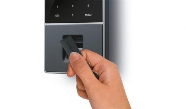 RFID kľúč k UBSCTM dochádzkovým systémom, 25 ks/balenie, SAFESCAN "RF-110", čierny